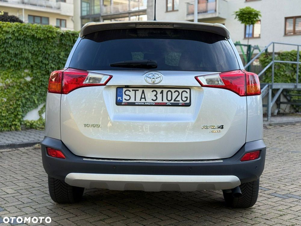 Toyota RAV4 - 12