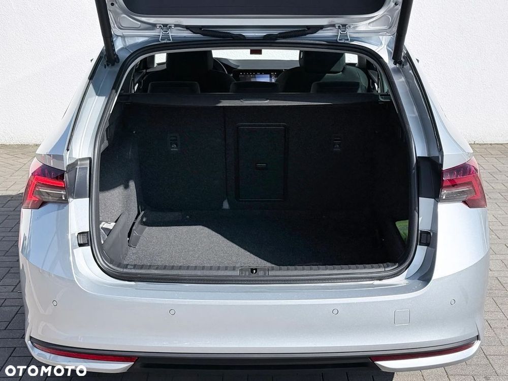 Skoda Octavia 1.5 TSI Selection - 17
