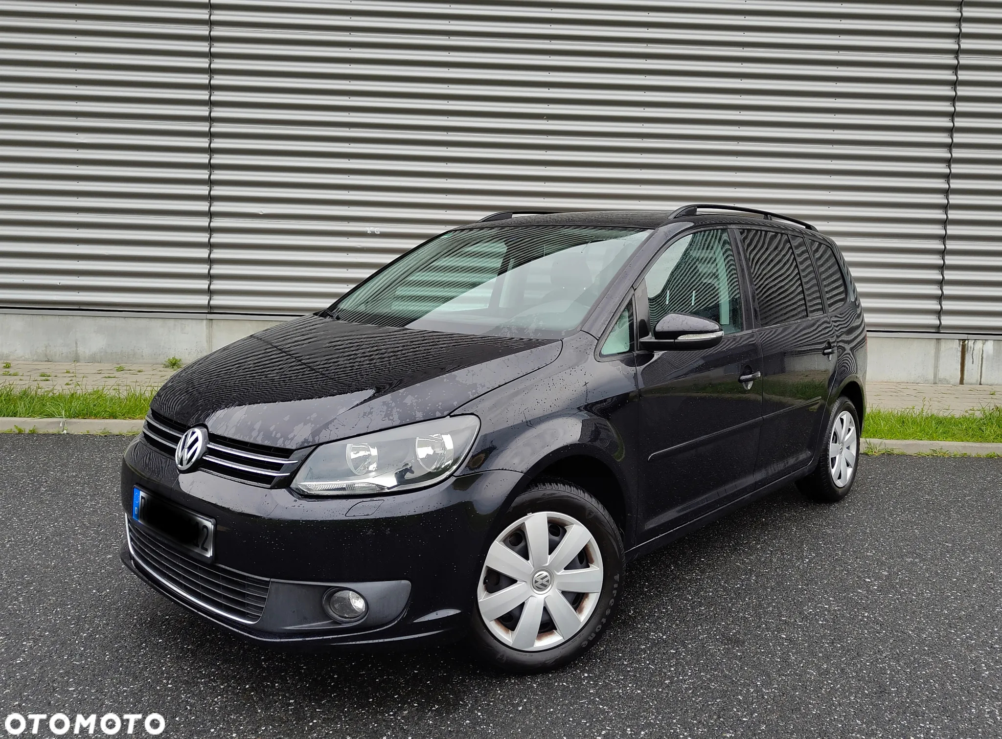Volkswagen Touran - 17