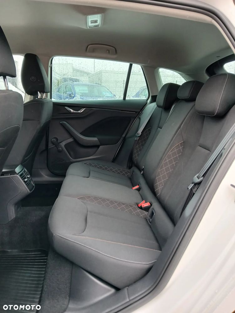 Skoda Scala 1.0 TSI Ambition - 25