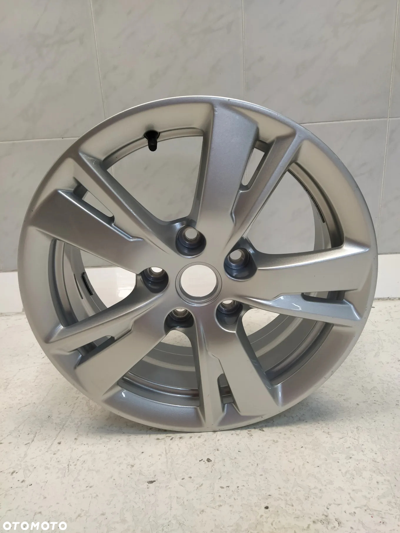OPEL INSIGNIA 16X7 FELGA ALUMINIOWA R17 5x115 ET40 CZUJNIK TPMS - 2
