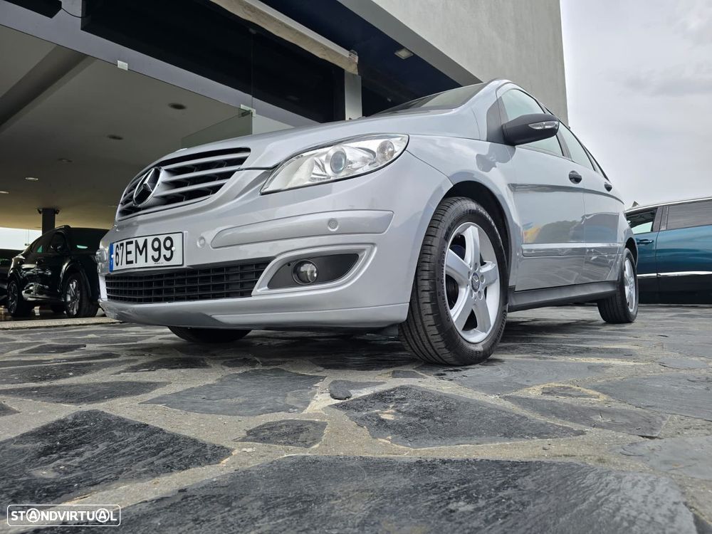 Mercedes-Benz B 180 - 2