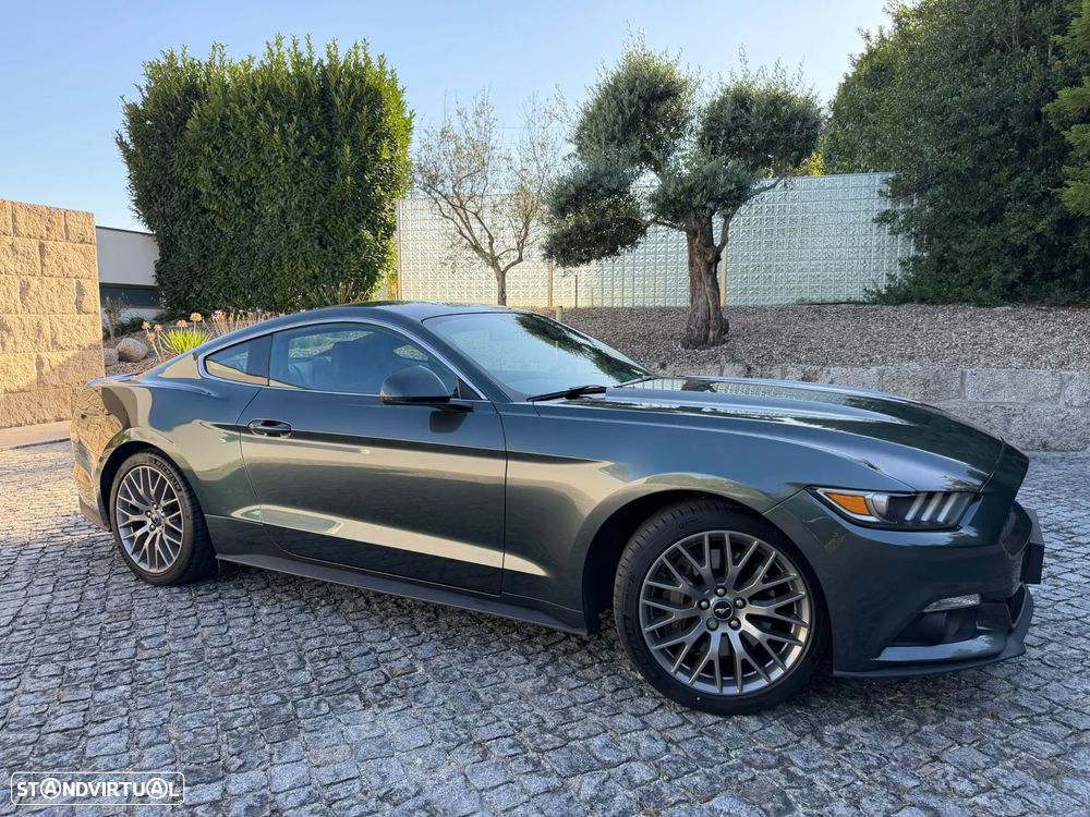 Ford Mustang 2.3i EcoBoost - 16