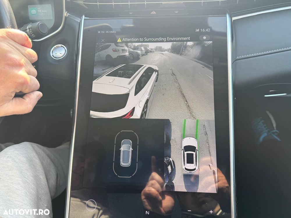 MG Marvel R Luxury - 21