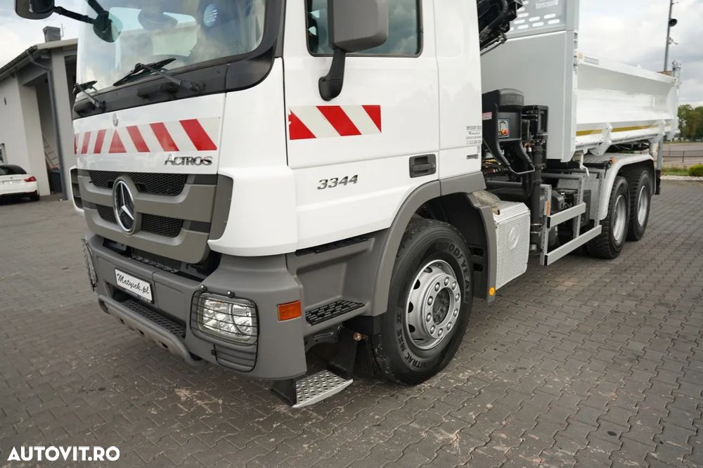 Mercedes-Benz ACTROS 3344 / 6x4 / BASCULATOR DUBLU / HYDRODOLT / + HIAB XS 166 HDS / RADIOCOMANDĂ / ROTATOARE / EPS + AMBREIAJ / EURO 5 / - 14