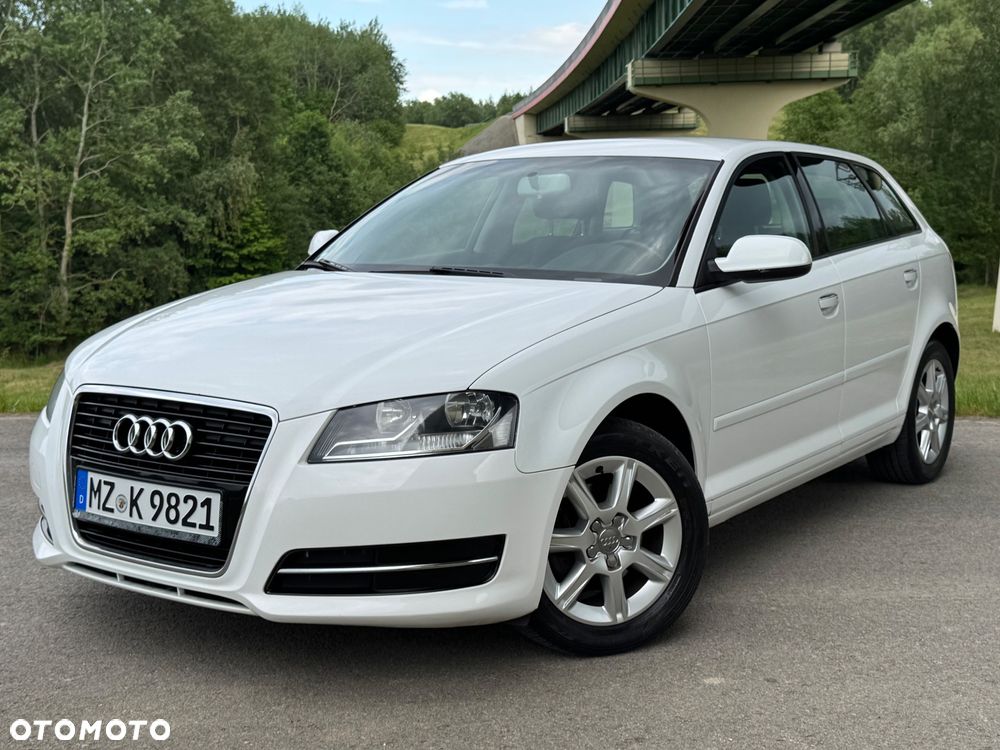 Audi A3 Sportback - 3
