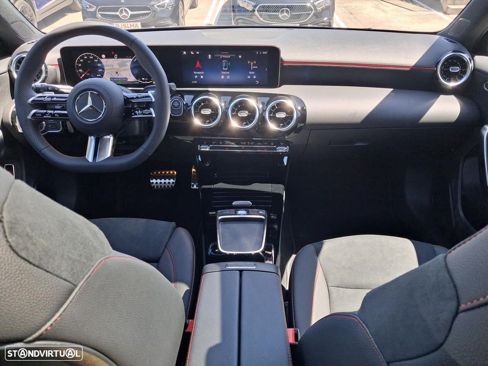 Mercedes-Benz A 250 e - 18