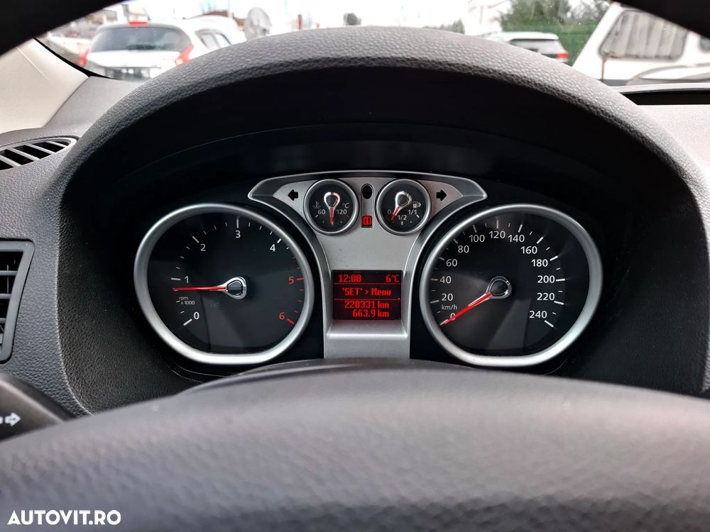 Ford Kuga 2.0 TDCi Trend - 16