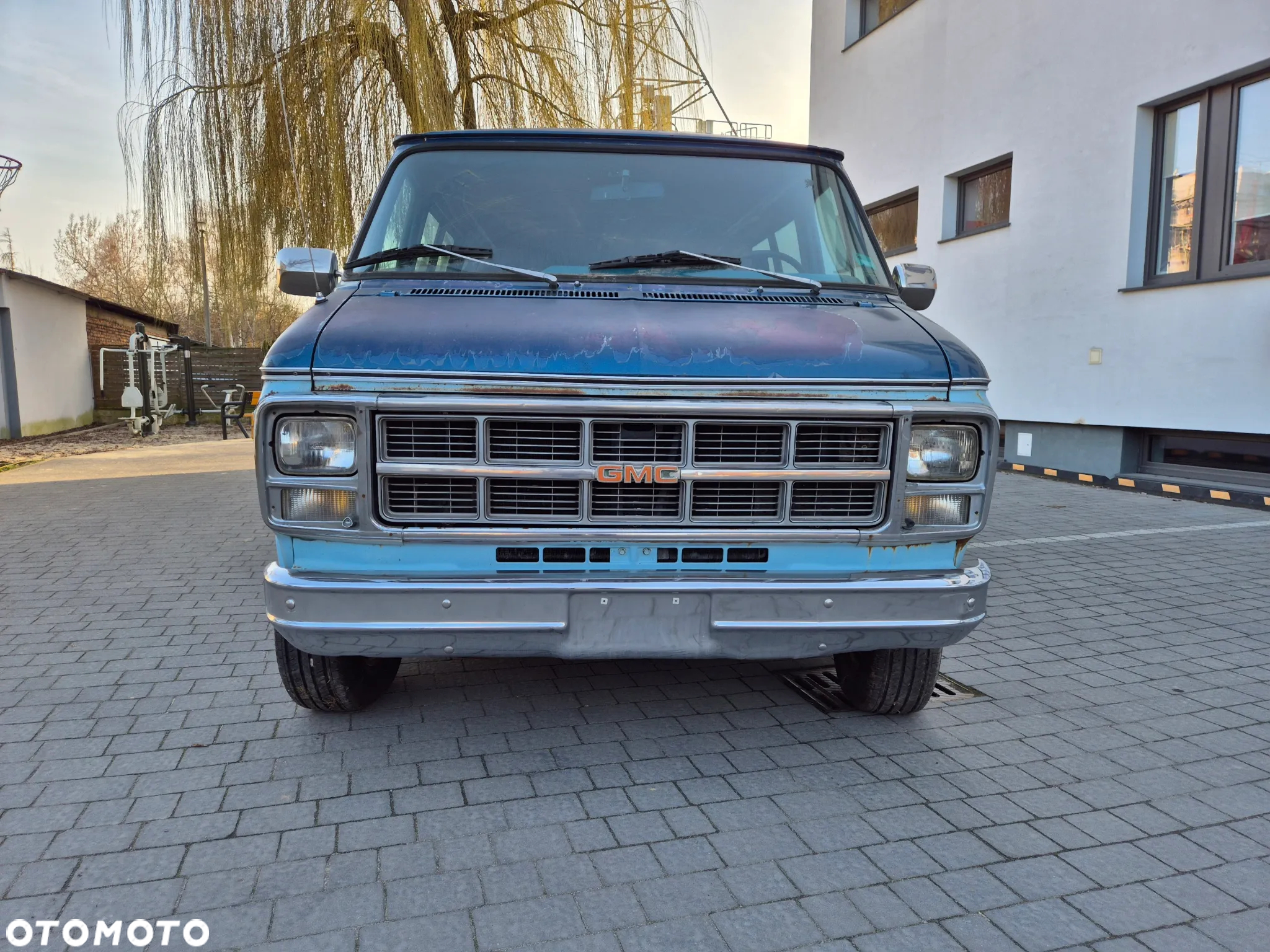 GMC Vandura - 3