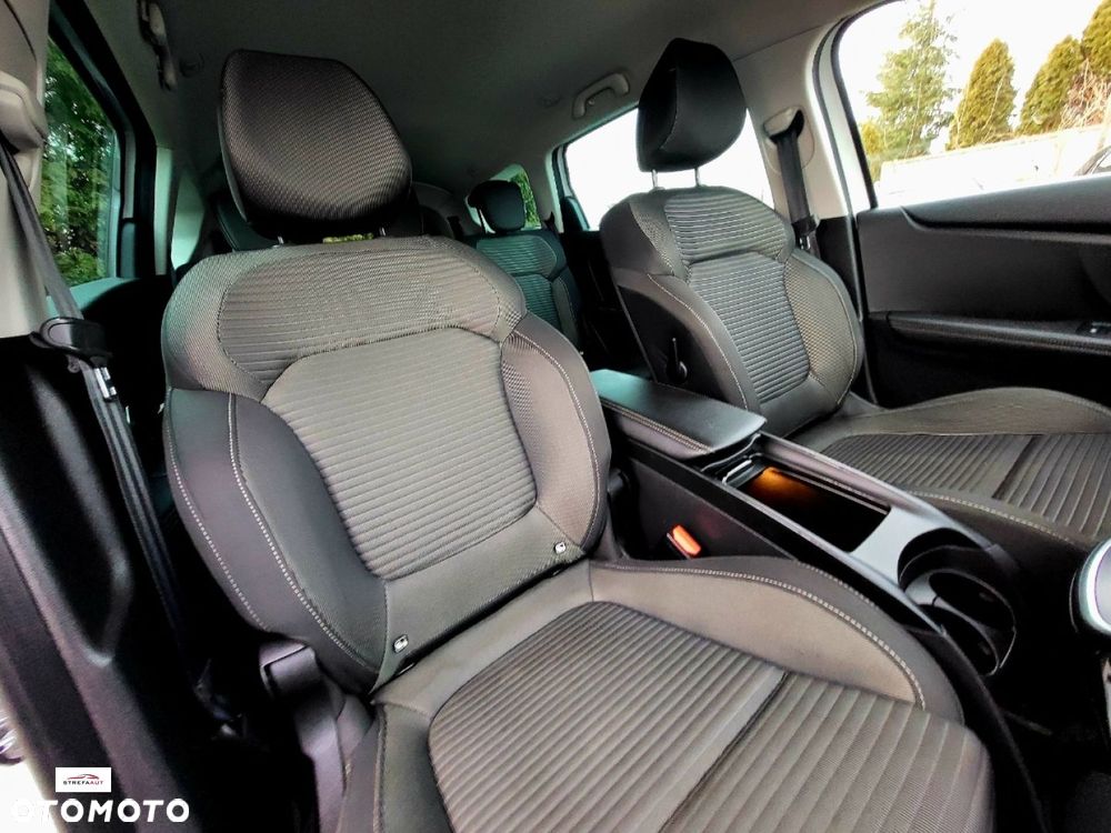 Renault Grand Scenic - 20