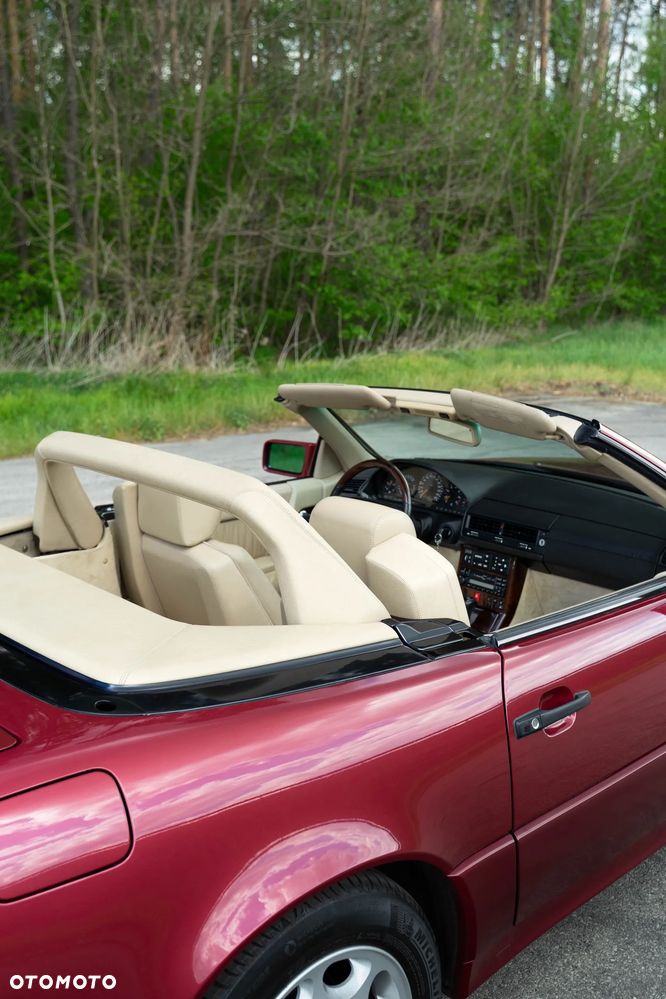 Mercedes-Benz SL - 12