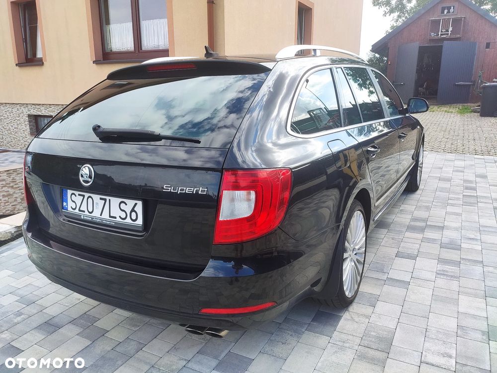 Skoda Superb 2.0 TSI L&K DSG - 5