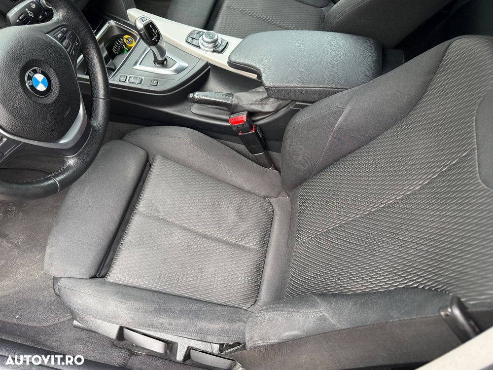 BMW Seria 3 320d Aut. Blue Performance Modern Line - 11