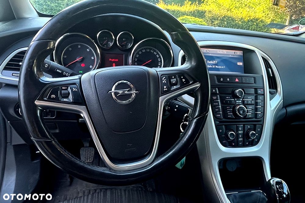 Opel Astra 1.7 CDTI DPF Cosmo - 7