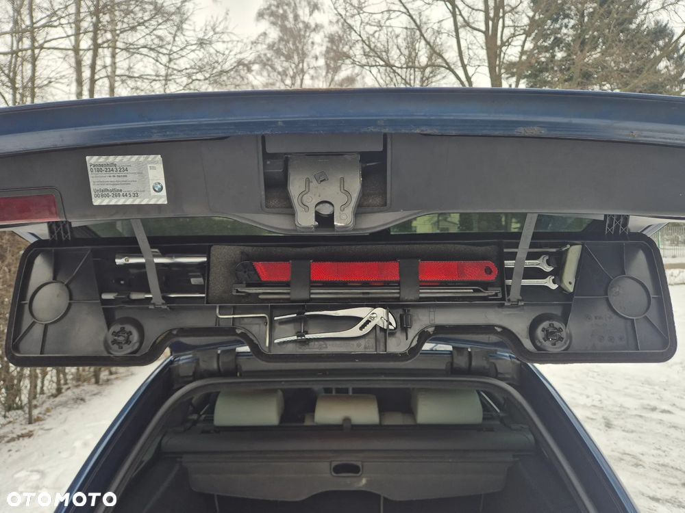 BMW 530D E39 Touring Seria 5 2002r LIFT Mpakiet Topasblau Metallic wszystkie części - 11