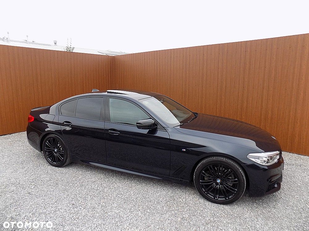 BMW Seria 5 520d xDrive M Sport Edition - 38