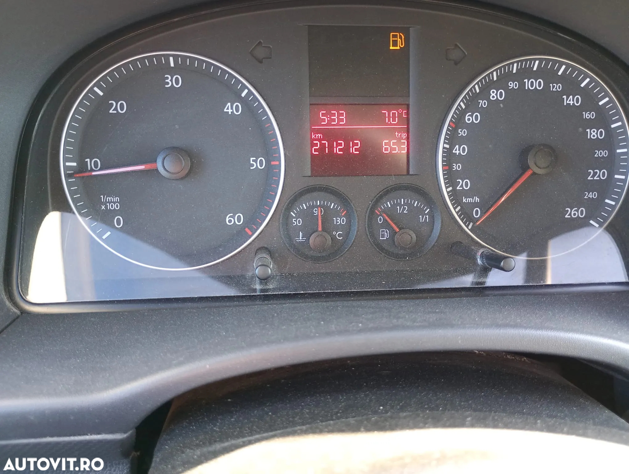 Volkswagen Caddy - 5