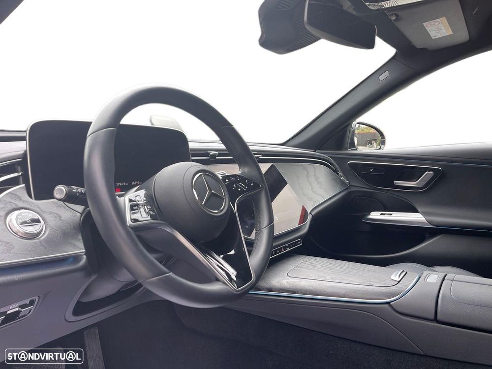 Mercedes-Benz E 300 de - 11