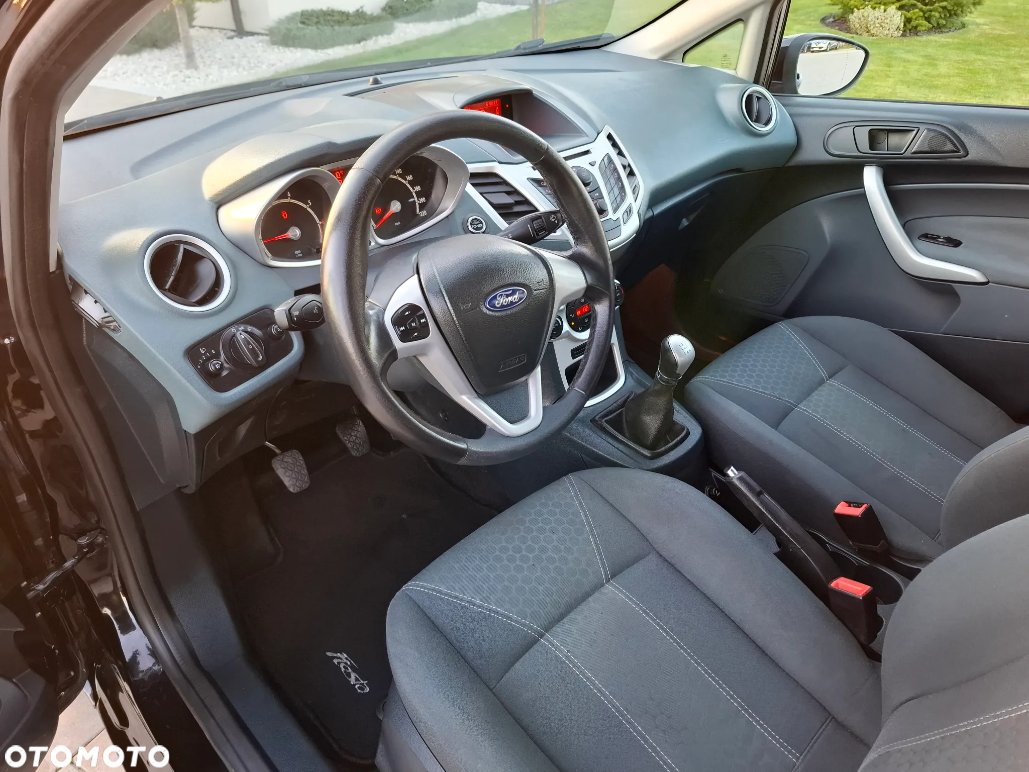 Ford Fiesta 1.25 Ghia EU5 - 34