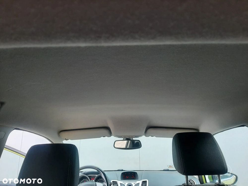 Ford Fiesta 1.25 Titanium EU6 - 20