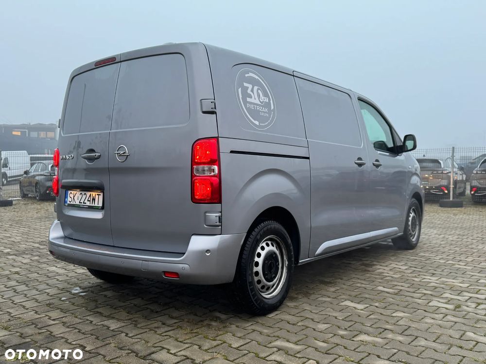 Opel Vivaro - 24