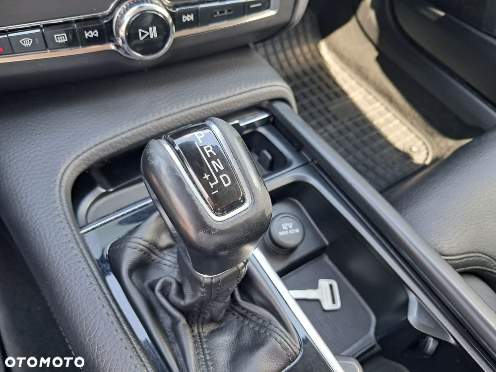 Volvo V90 D4 Momentum - 23