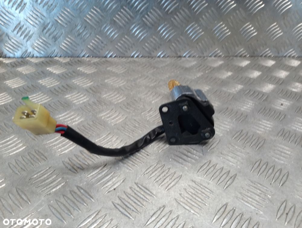 Stacyjka korek wlewu zamki HONDA VTX 1800 C/R/S 02-03r   PN. 35010-MCH-010 - 6