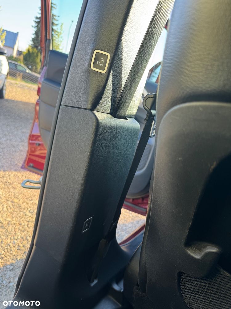 Chrysler Pacifica - 21