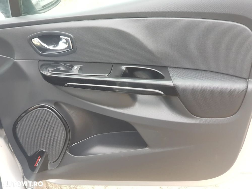 Renault Clio Cargo ENERGY dCi 75 Extra - 29