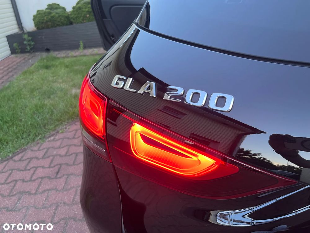 Mercedes-Benz GLA 200 Style - 36