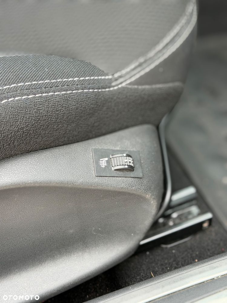 Citroën DS3 1.6 HDi SoChic - 9