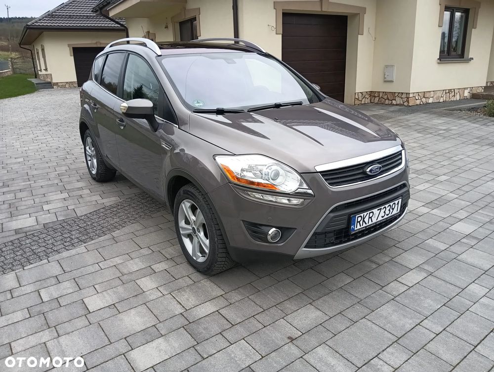 Ford Kuga - 1