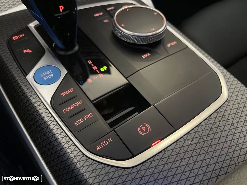 BMW i4 eDrive40 Pack Desportivo M Pro - 45