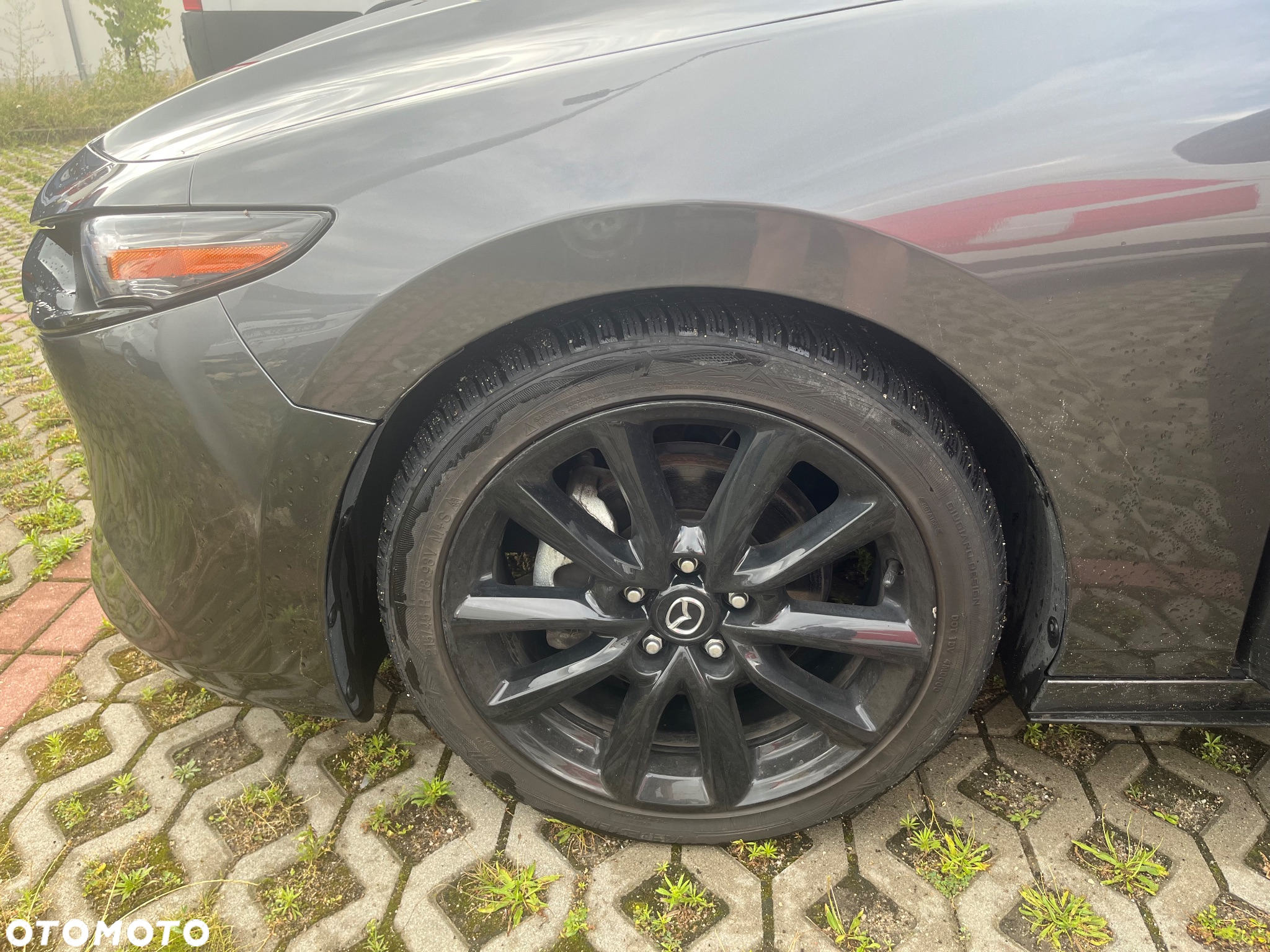 Mazda 3 - 10