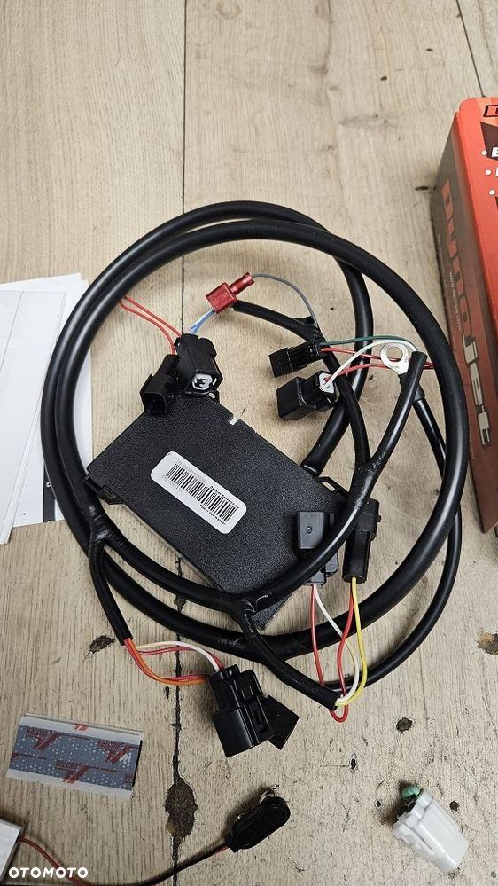 Power Commander 5 Dynojet 336-411 Suzuki GSX1300 B-King - 10