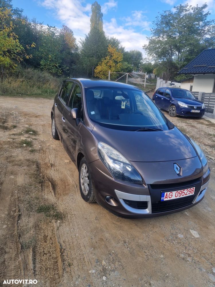 Renault Scenic 1.9 dCi FAP Avantage - 9