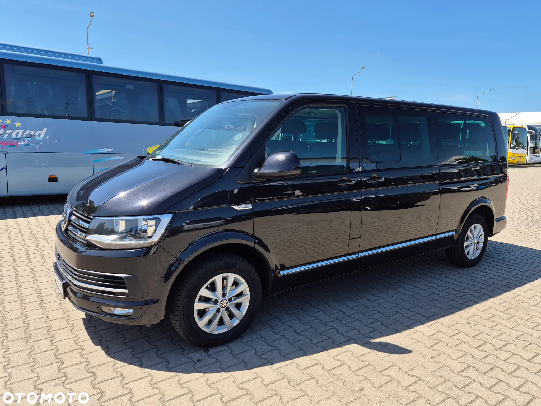 Volkswagen Caravelle 2.0 TDI L2 Highline DSG - 9
