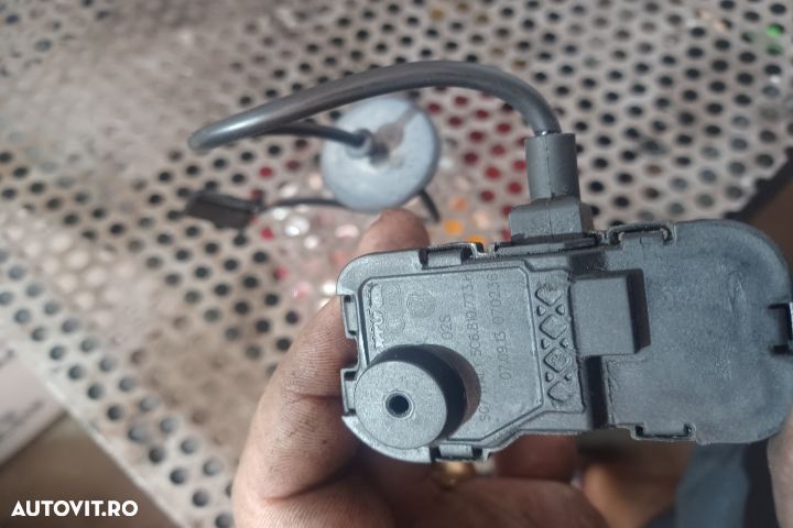 Motoras deschidere usita rezervor 5C6810773H Volkswagen VW Golf 7 [20 - 1