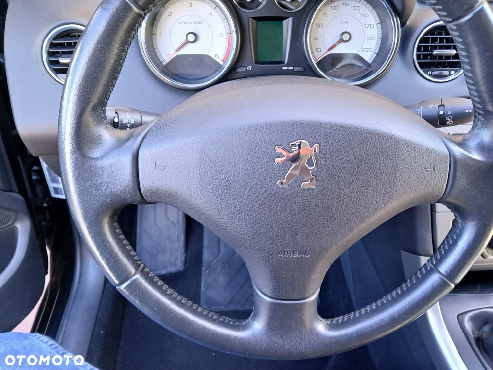Peugeot 308 - 9