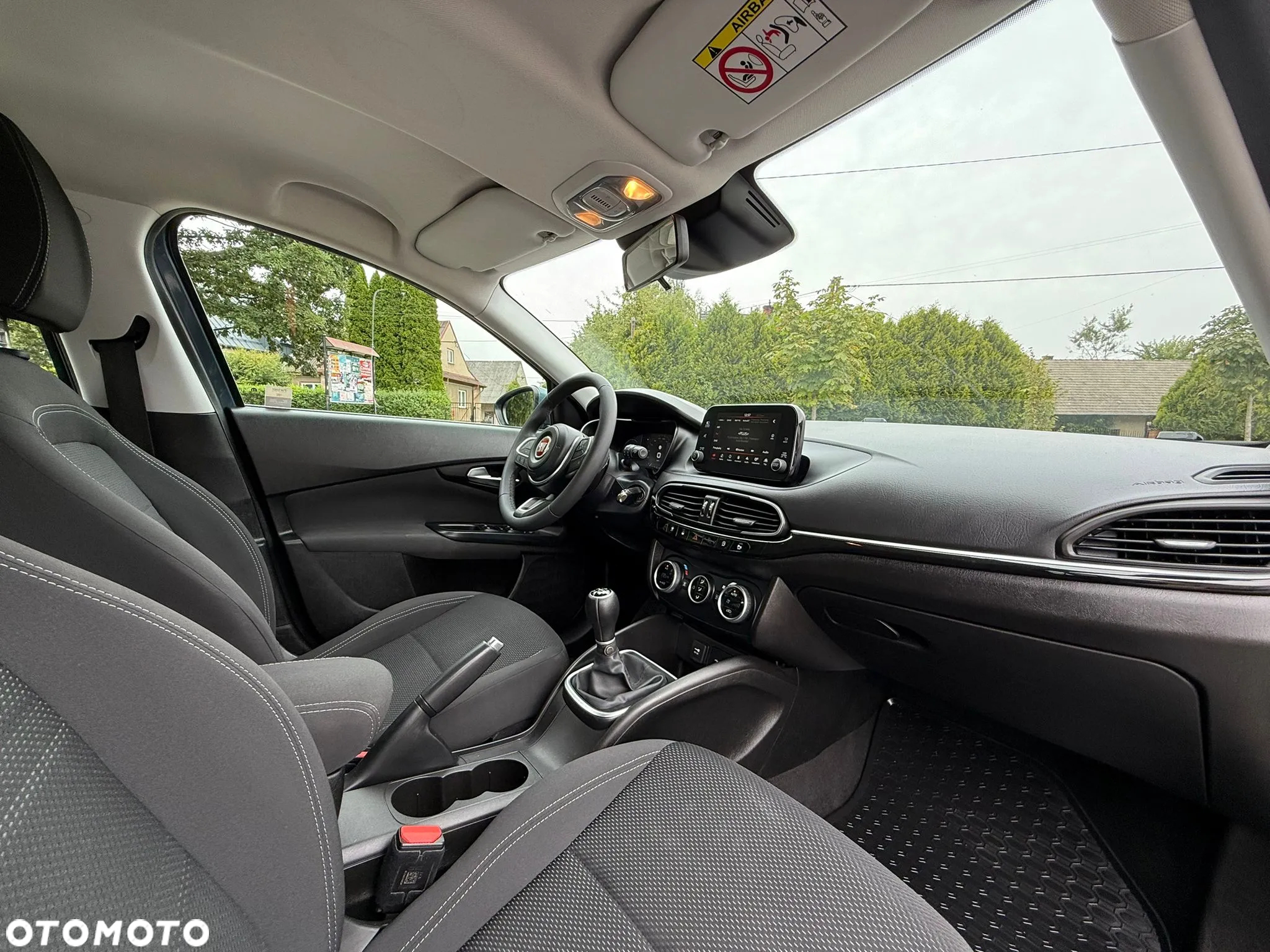Fiat Tipo 1.0 T3 Garmin - 27