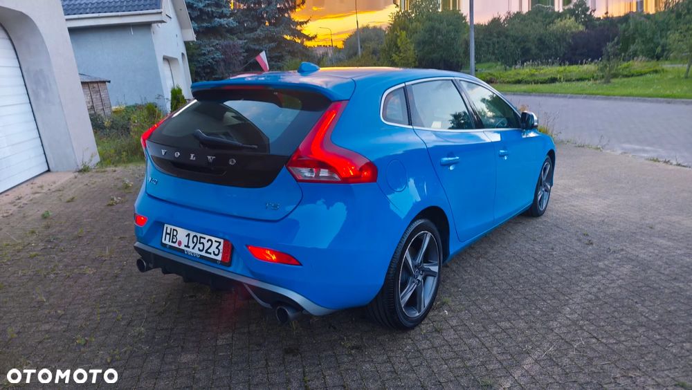 Volvo V40 T5 R-Design Summum - 26