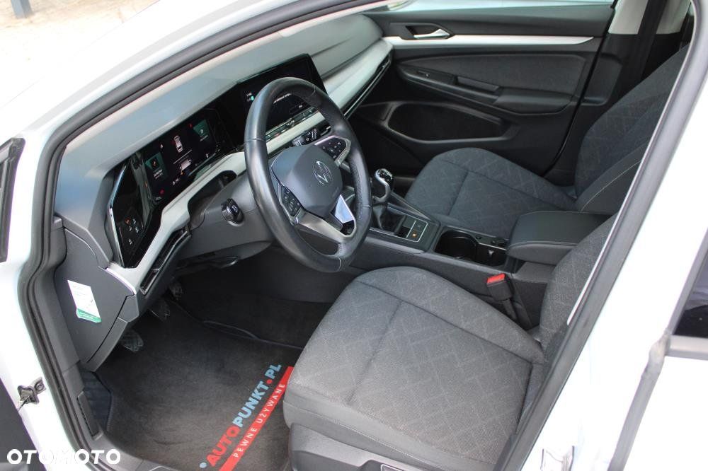 Volkswagen Golf - 13