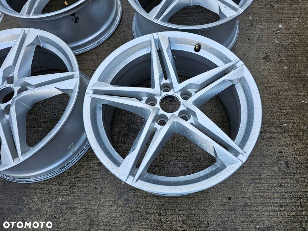 FELGA FELGI AUDI A4 B9 A5 8W R 18 ET40 8W0601025R - 6