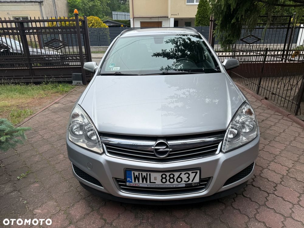 Opel Astra 1.7 CDTI Cosmo - 3