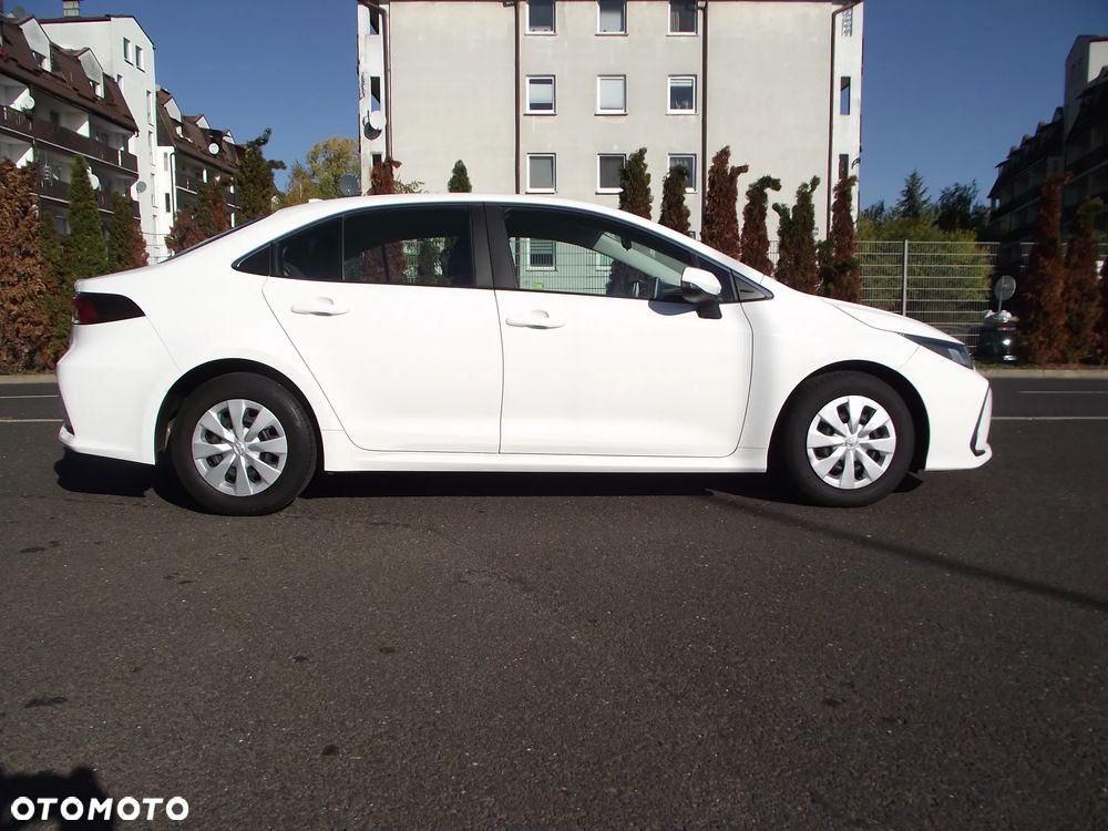 Toyota Corolla 1.8 Hybrid Active - 6