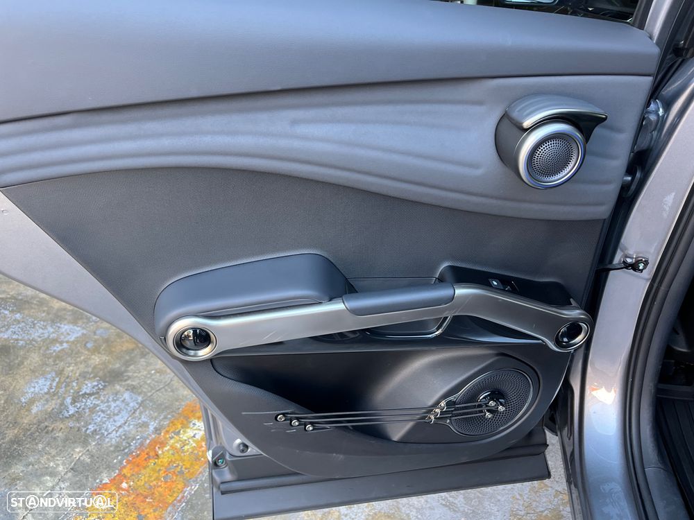 BYD Atto 3 Design - 32