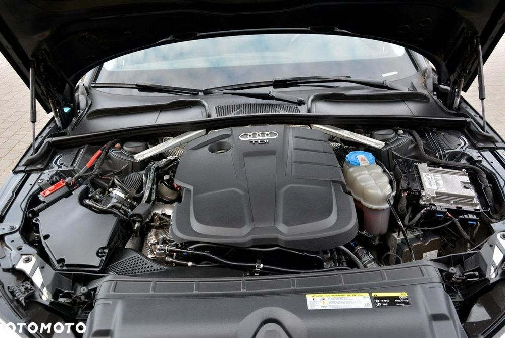 Audi A4 Avant 2.0 TDI DPF clean diesel Ambiente - 37