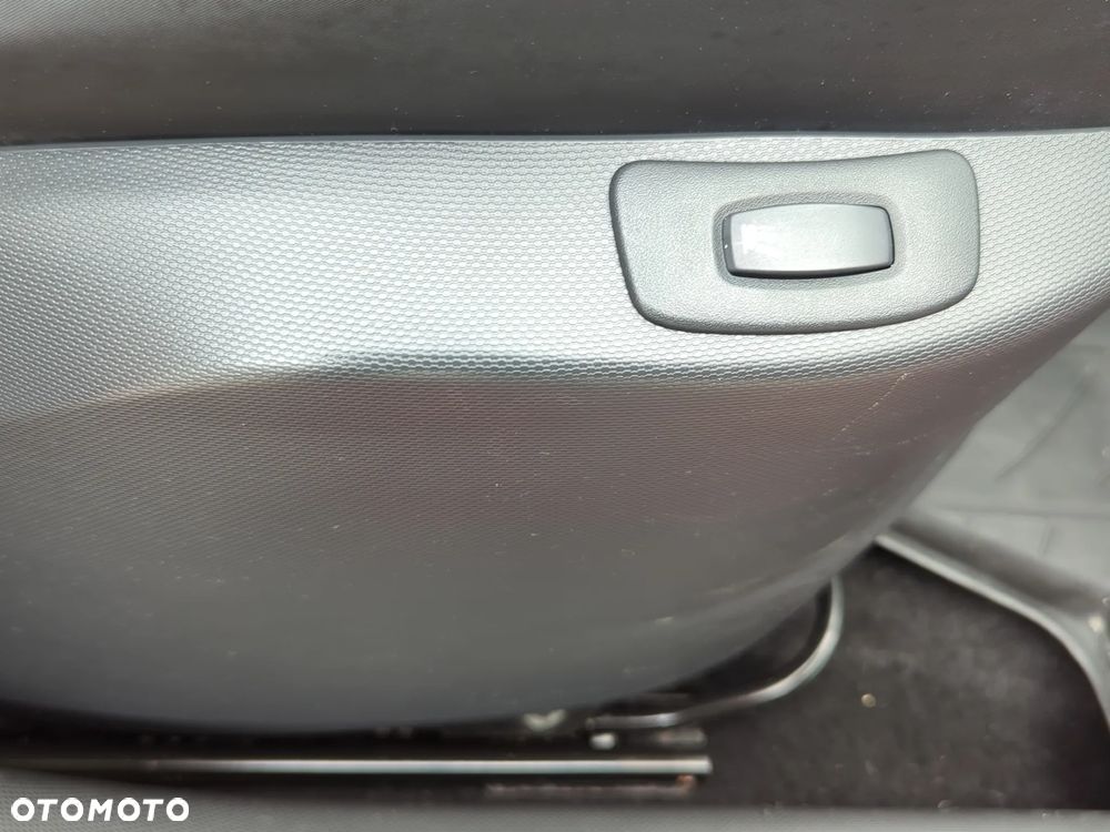 Renault Captur 0.9 Energy TCe Intens - 26