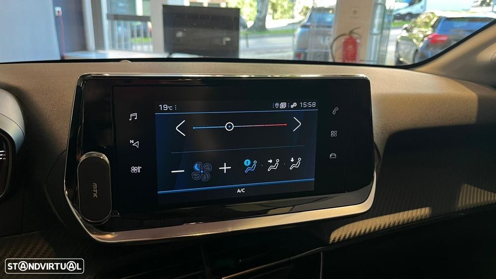 Peugeot 208 1.2 PureTech Active Pack - 11