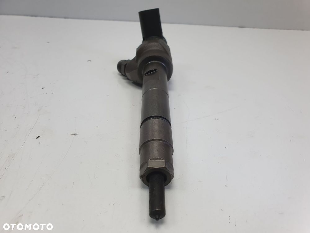 WTRYSKIWACZ BMW F10 F11 F30 F20 2.0 D N47D20C _ PALIWA Wtrysk 0986435244 - 3